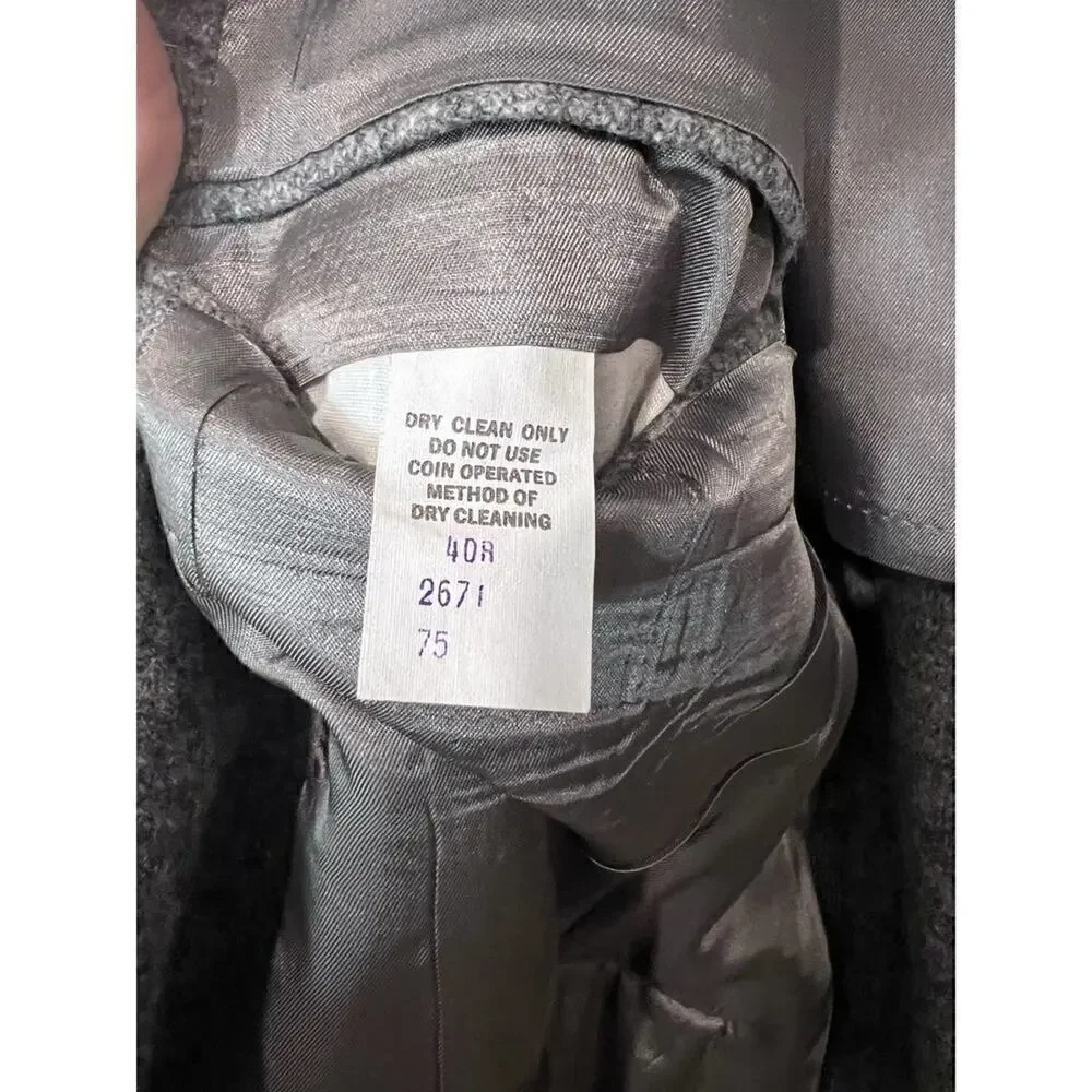 Recycle Brand Pure Wool Gray Flannel Sport Coat – Made in Italy – 40R dad core